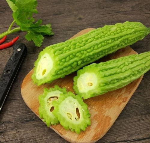 吃瓜用手劈开,揭秘吃瓜达人手劈瓜的神奇技巧